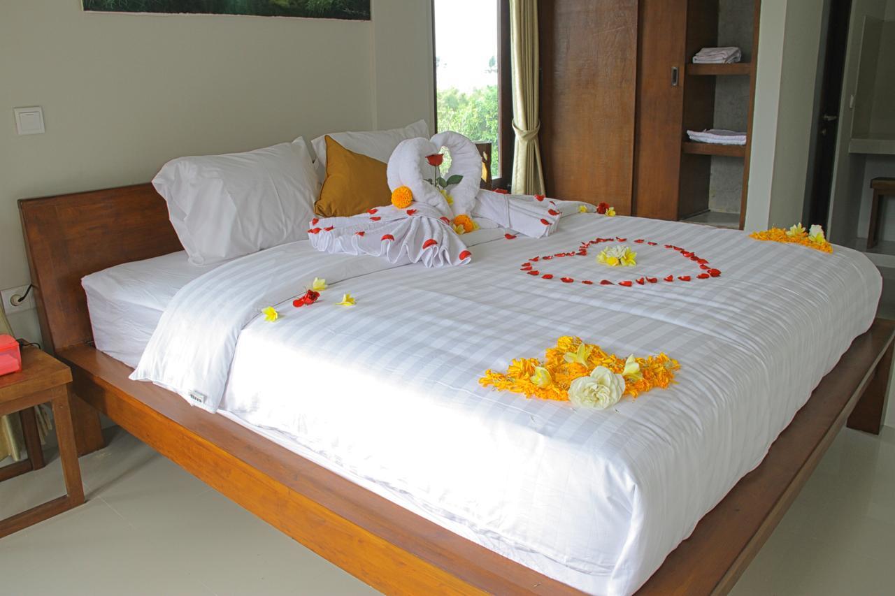 Umah Tikari Guesthouse Canggu  Exterior photo