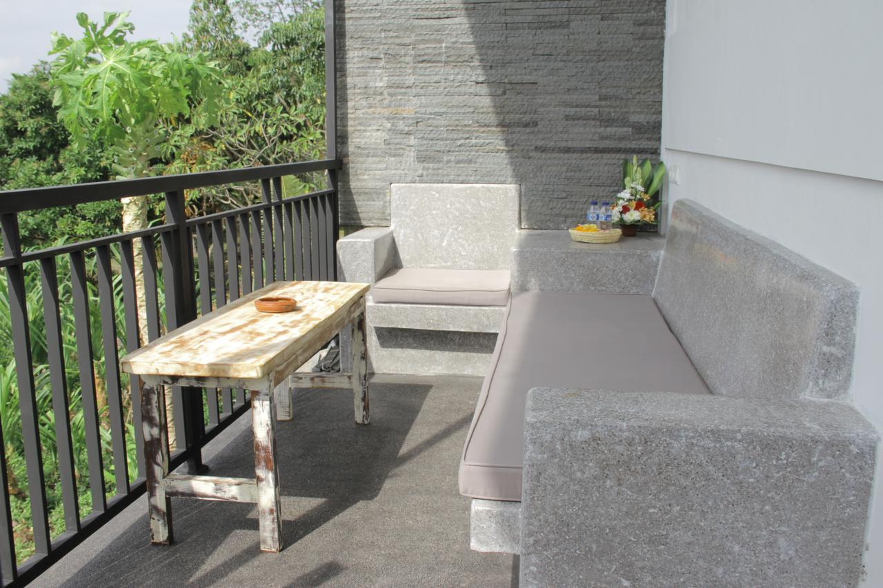 Umah Tikari Guesthouse Canggu  Exterior photo